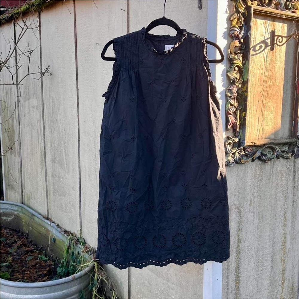 Doen x Gap Eyelet Dress